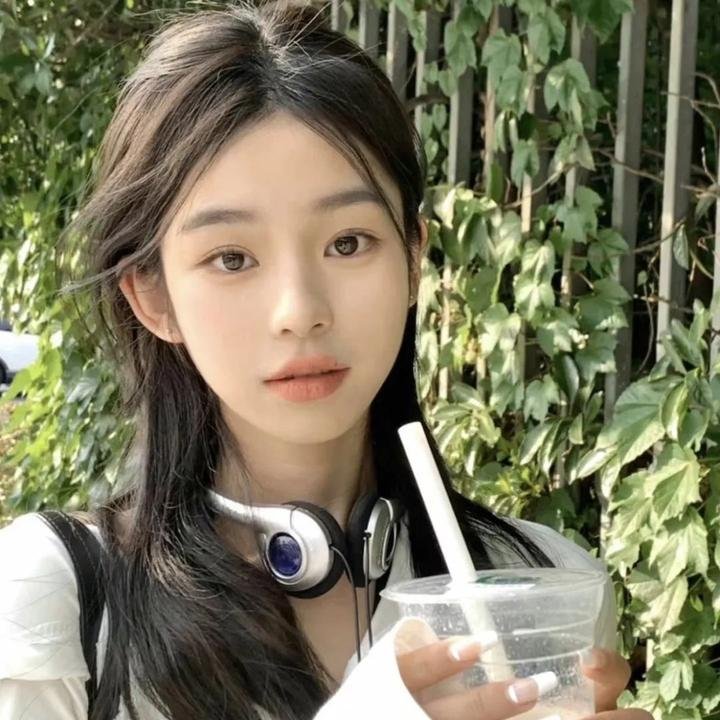 蓝色的40道阴影